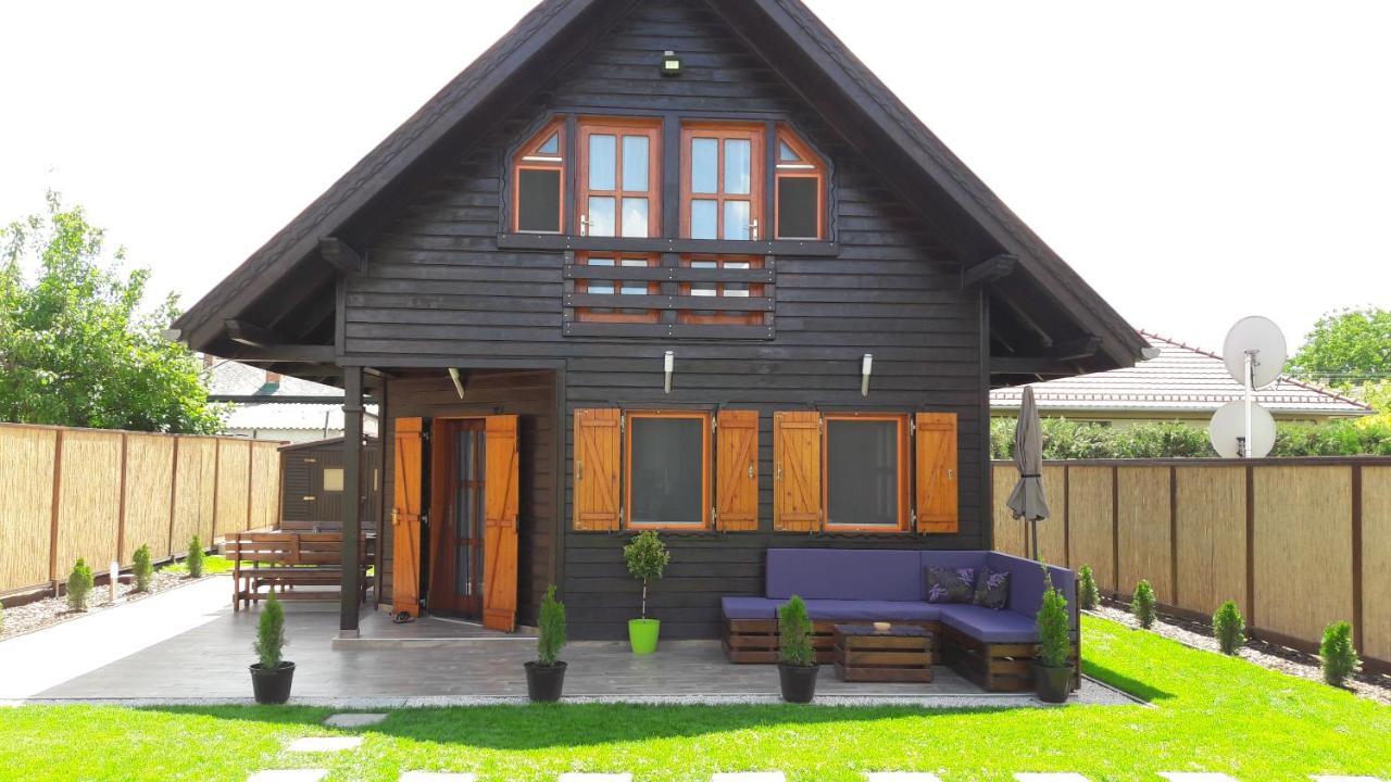 Velence Korzo Pihenohaz Villa Kapolnasnyek Exterior foto