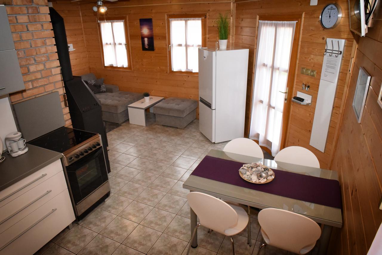 Velence Korzo Pihenohaz Villa Kapolnasnyek Exterior foto